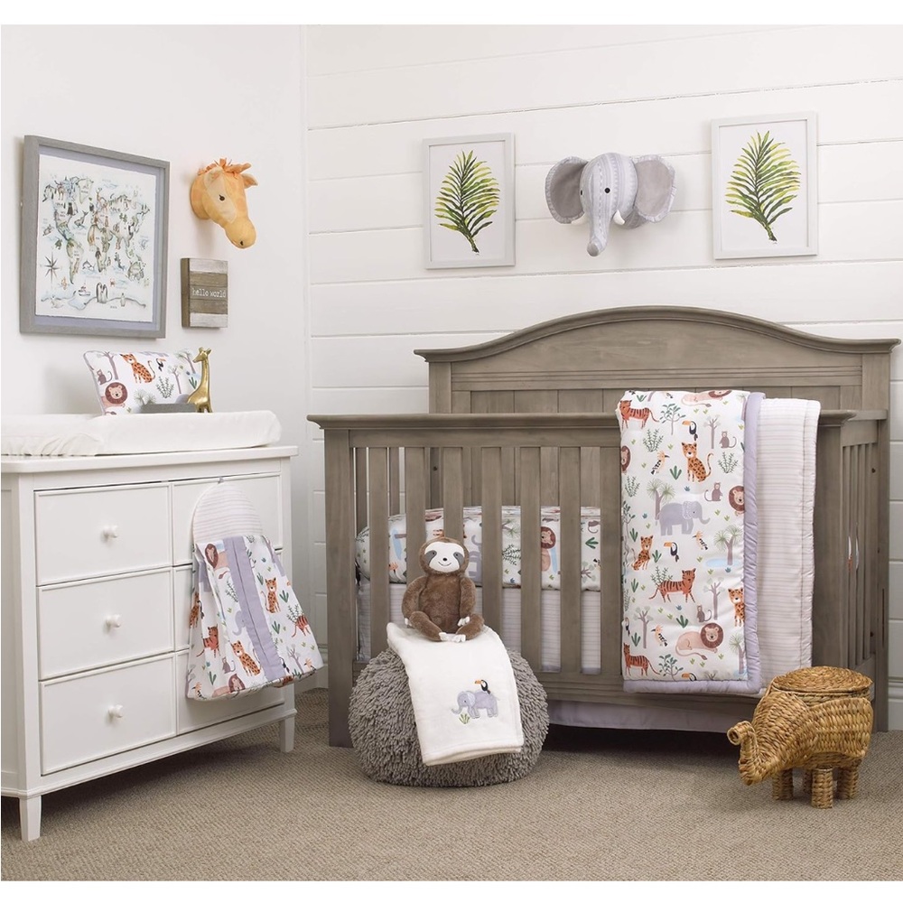 Nojo Reversable baby safari bedding set